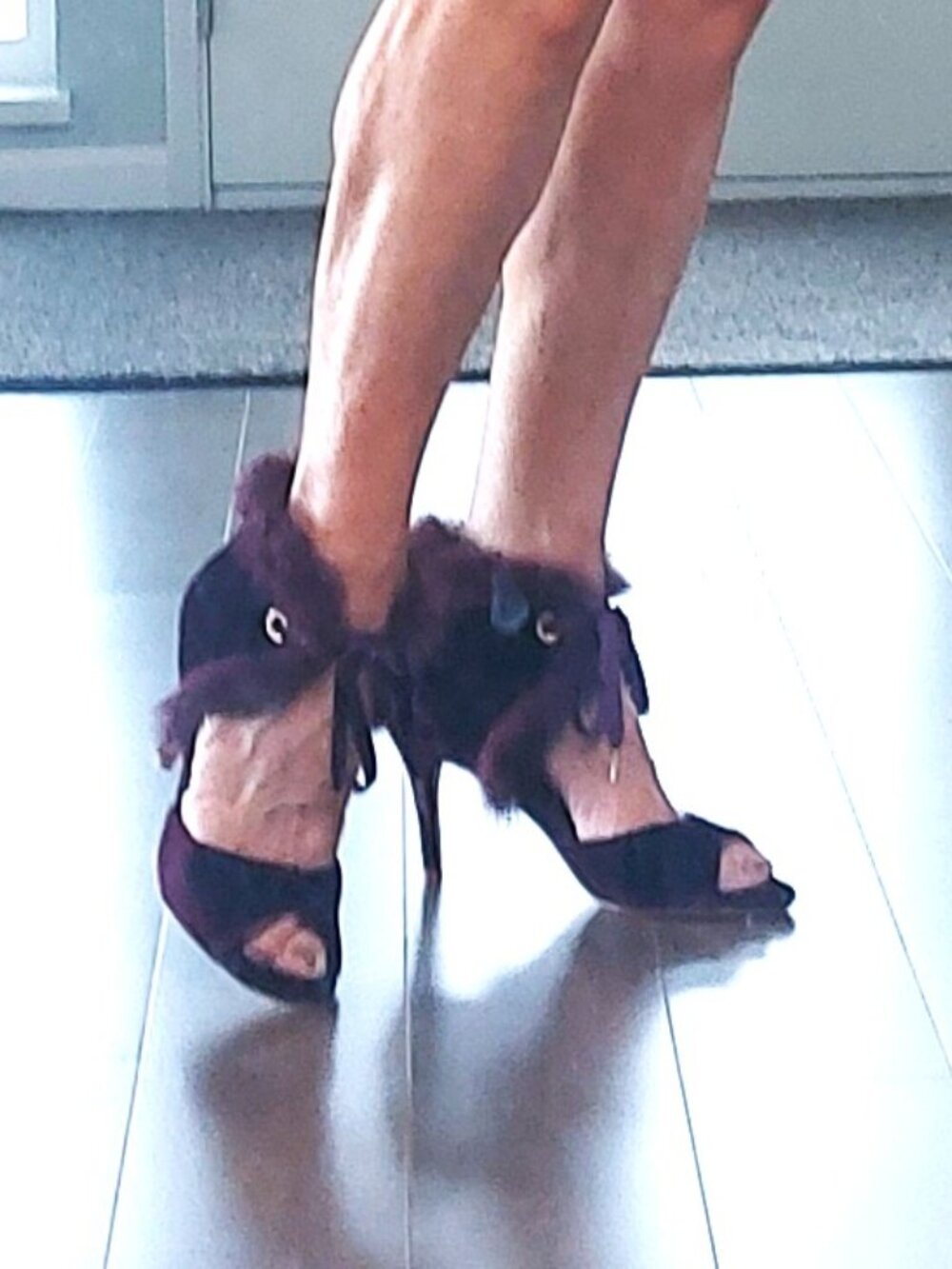 Sacha London Burgundy Velvet and Faux Fur Handmade Shoes - Size 8 (NWOT)